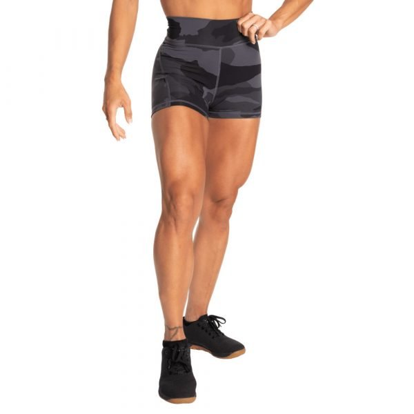 Soho Shorts Dark Camo | Better Bodies